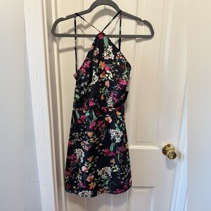 By the way: Norah Floral Backless Dress in Black Floral Small